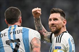 费尔明：年少成名必须小心谨慎 喜欢和队友玩FIFA或堡垒之夜